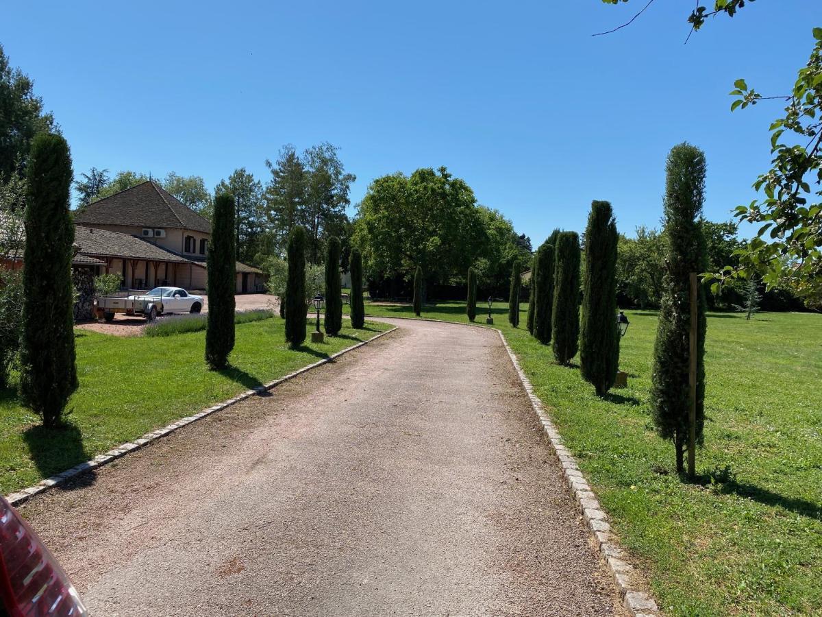 Hotel Village Motel Tournus Exterior foto